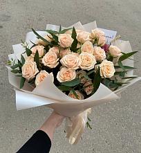 Букет Кремовые розы Латте в Муханово