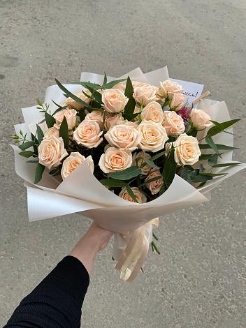 Букет Кремовые розы Латте в Муханово